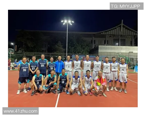 杭州篮球队荣登全国篮球团队协作排行榜第十名展现团队精神与实力